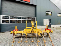 Grubber Rumptstad Cultivator met kooirol en hydraulische hefinrichting