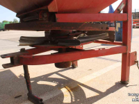 Düngerstreuer Lely L1250/L1500 kunstmeststrooier met enkele strooischijf