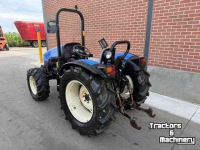 Schlepper / Traktor New Holland T3020