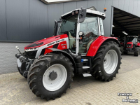 Schlepper / Traktor Massey Ferguson 5S.145 Dyna-VT