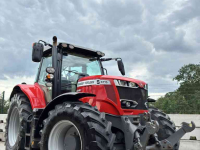 Schlepper / Traktor Massey Ferguson MF 6715S Dyna-VT Efficient