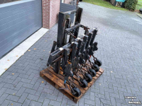 Hackmaschine  Elco frontschoffel met hefmast