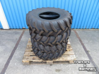 Räder, Reifen, Felgen & Distanzringe  4x 10.0/75R15.3 Banden met binnenband