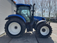 Schlepper / Traktor New Holland T6.150EC
