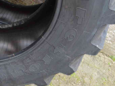 Räder, Reifen, Felgen & Distanzringe Firestone 580/70r42 demontage