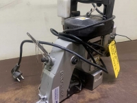 Sonstiges Förderanlagen und Material-Handling-Ausrüstungen New Long NP-7A/AC220V, naaimachine