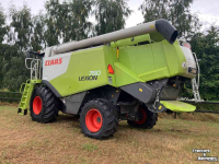 Mähdrescher Claas LEXION 750