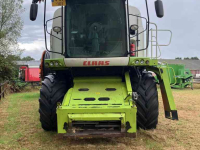 Mähdrescher Claas LEXION 750