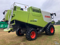 Mähdrescher Claas LEXION 750
