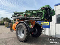Anhängefeldspritze Amazone UX 5200 Super Getrokken Veldspuit