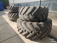 Räder, Reifen, Felgen & Distanzringe Trelleborg 750/70R44 en 650/60R38