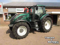 Schlepper / Traktor Valtra T174 ACTIVE Tractor