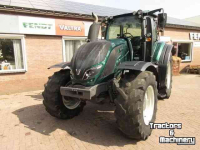 Schlepper / Traktor Valtra T174 ACTIVE Tractor
