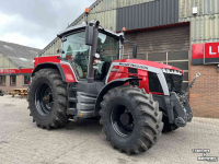 Schlepper / Traktor Massey Ferguson 8S.225 Dyna-VT Exclusive Tractoren