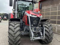 Schlepper / Traktor Massey Ferguson 8S.225 Dyna-VT Exclusive Tractoren