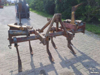 Grubber  Cultivator woeler