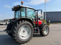 Schlepper / Traktor Massey Ferguson 5711M