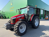 Schlepper / Traktor Massey Ferguson 5711M
