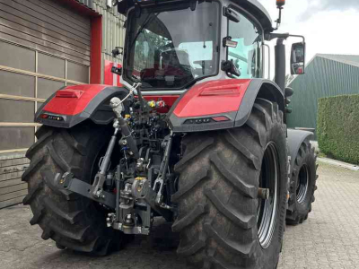 Schlepper / Traktor Massey Ferguson 8S.225 Dyna-VT Exclusive Tractoren