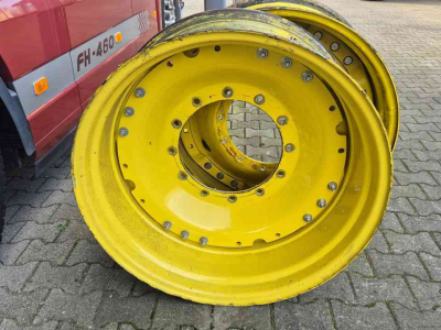 Räder, Reifen, Felgen & Distanzringe John Deere Velgen 15x34 Titan verstelbaar 12 gaats