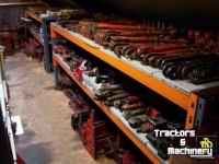 Gebrauchte Teile für Traktoren Case-IH International en Mc Cormick onderdelen