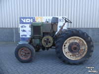 Schlepper / Traktor  HSCS R20-22