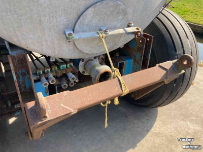 Gülletankwagen / Güllefässer BSA BSA PTW 7T