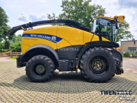Feldhäcksler New Holland FR 550 hakselaar