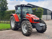 Schlepper / Traktor Massey Ferguson 5610