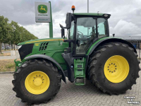 Schlepper / Traktor John Deere 6215R