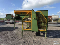 Grosskistenkantler  Auger, VC 180, kistenkantelaar,