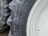 Räder, Reifen, Felgen & Distanzringe  Ploegset! 520/85R46 en 420/85R34. Passend op oa Steyr