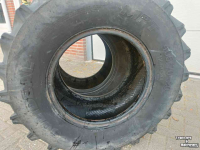Räder, Reifen, Felgen & Distanzringe  405/70R20