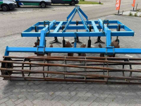 Grubber Lemken Cultivator ganzevoet 3mtr