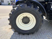Schlepper / Traktor New Holland T7.220 Auto Command