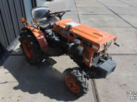 Gartentraktoren Kubota B5001 4WD minitrekker minitractor handgeschakeld
