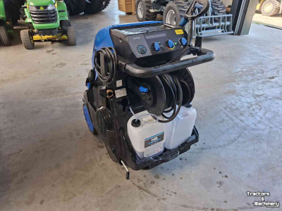 Dampfreiniger Nilfisk MH4MX
