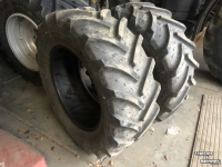Räder, Reifen, Felgen & Distanzringe Kleber 440/65R28 70%