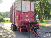 Lade- und Dosierwagen Taarup 1030