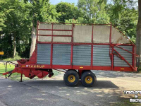 Lade- und Dosierwagen Taarup 1030