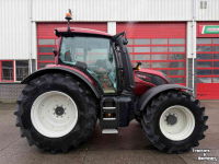 Schlepper / Traktor Valtra N155 Direct