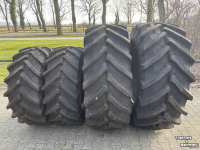 Räder, Reifen, Felgen & Distanzringe Trelleborg 650/65R38 en 540/65R28 TM800 Nieuw