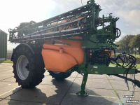 Anhängefeldspritze Amazone UX 5200