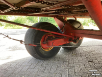 Lade- und Dosierwagen Taarup 1030