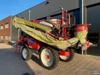 Selbstfahrende Feldspritze Bargam Grimac 1J 2500 Zelfrijdende Veldspuit