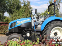 Schlepper / Traktor New Holland T4.75 T4