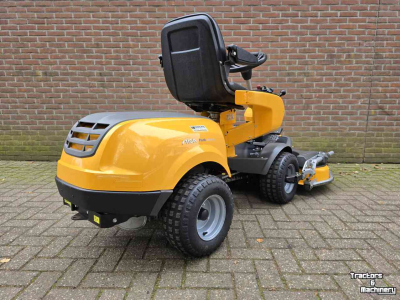 Aufsitzrasenmäher Stiga PARK 740 AWD