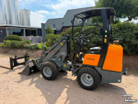 Radlader Giant 263S