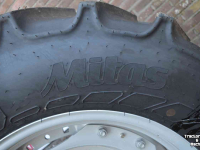 Räder, Reifen, Felgen & Distanzringe Mitas 440/65r28