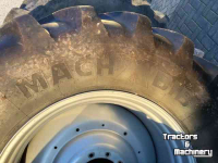 Räder, Reifen, Felgen & Distanzringe Michelin set MachXbib 600/70R30 en 710/70R42  Case-IH Magnum NewH T8
